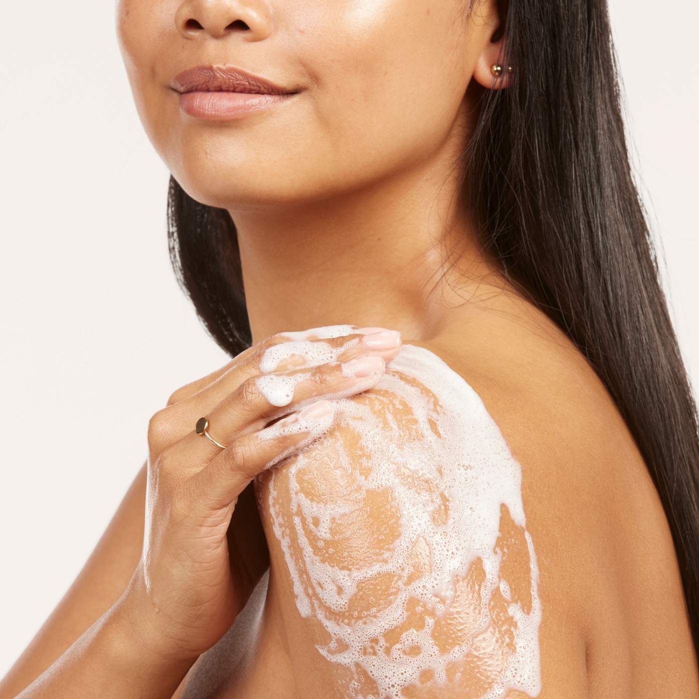 Olay Moisture Ribbons Plus Body Wash - Shea + Lavender Oil; image 4 of 7