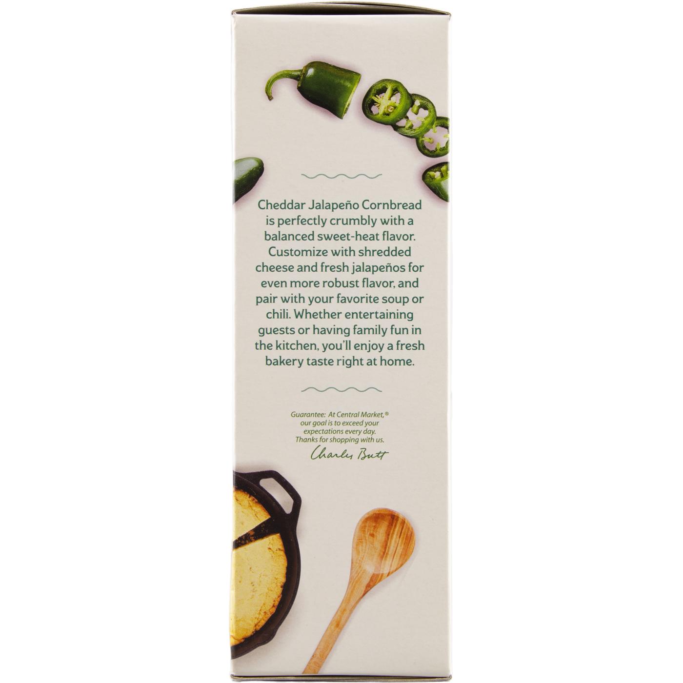 Central Market Cheddar Jalapeño Cornbread Mix; image 4 of 5