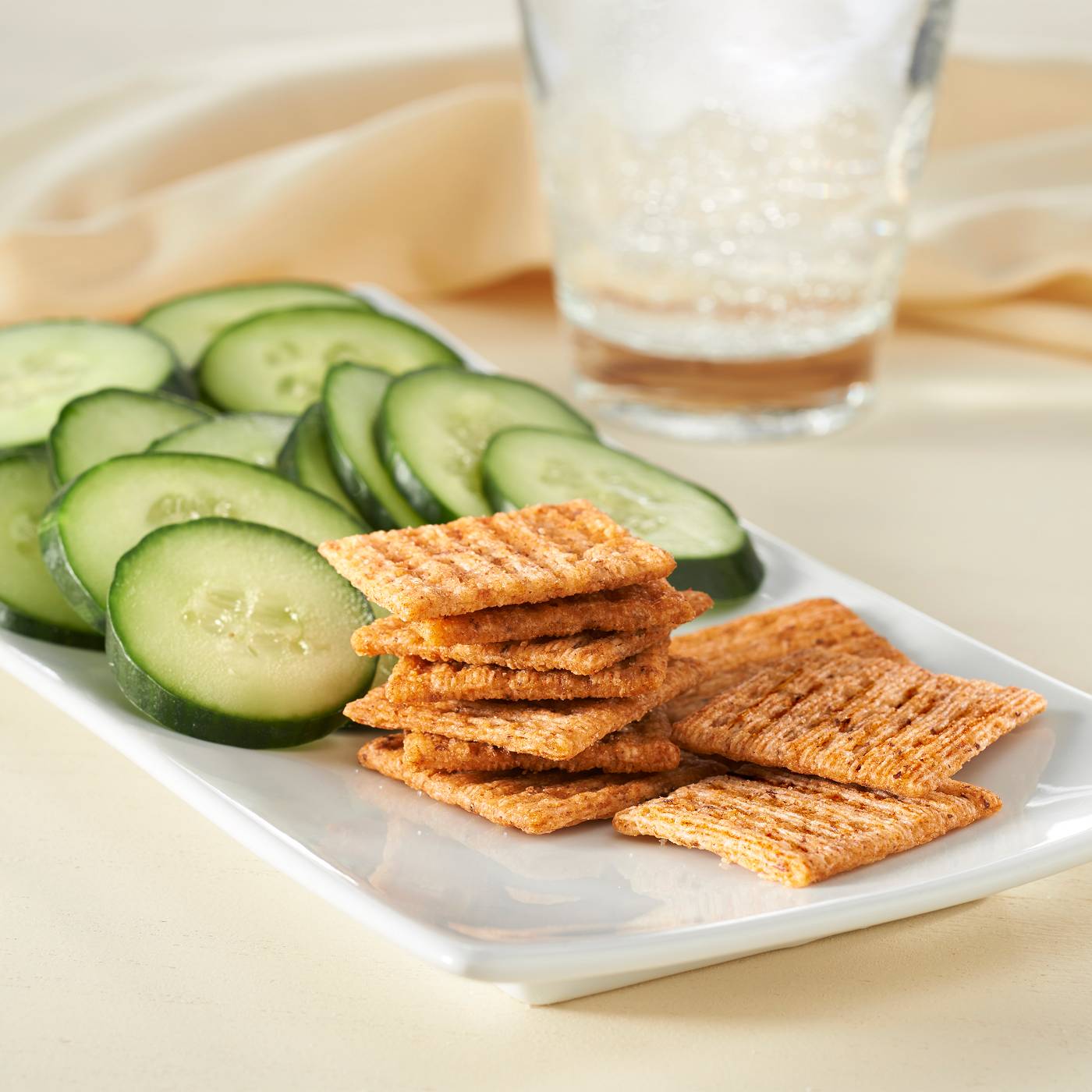 Triscuit Dill, Sea Salt & Olive Oil Whole Grain Wheat Crackers; image 9 of 10