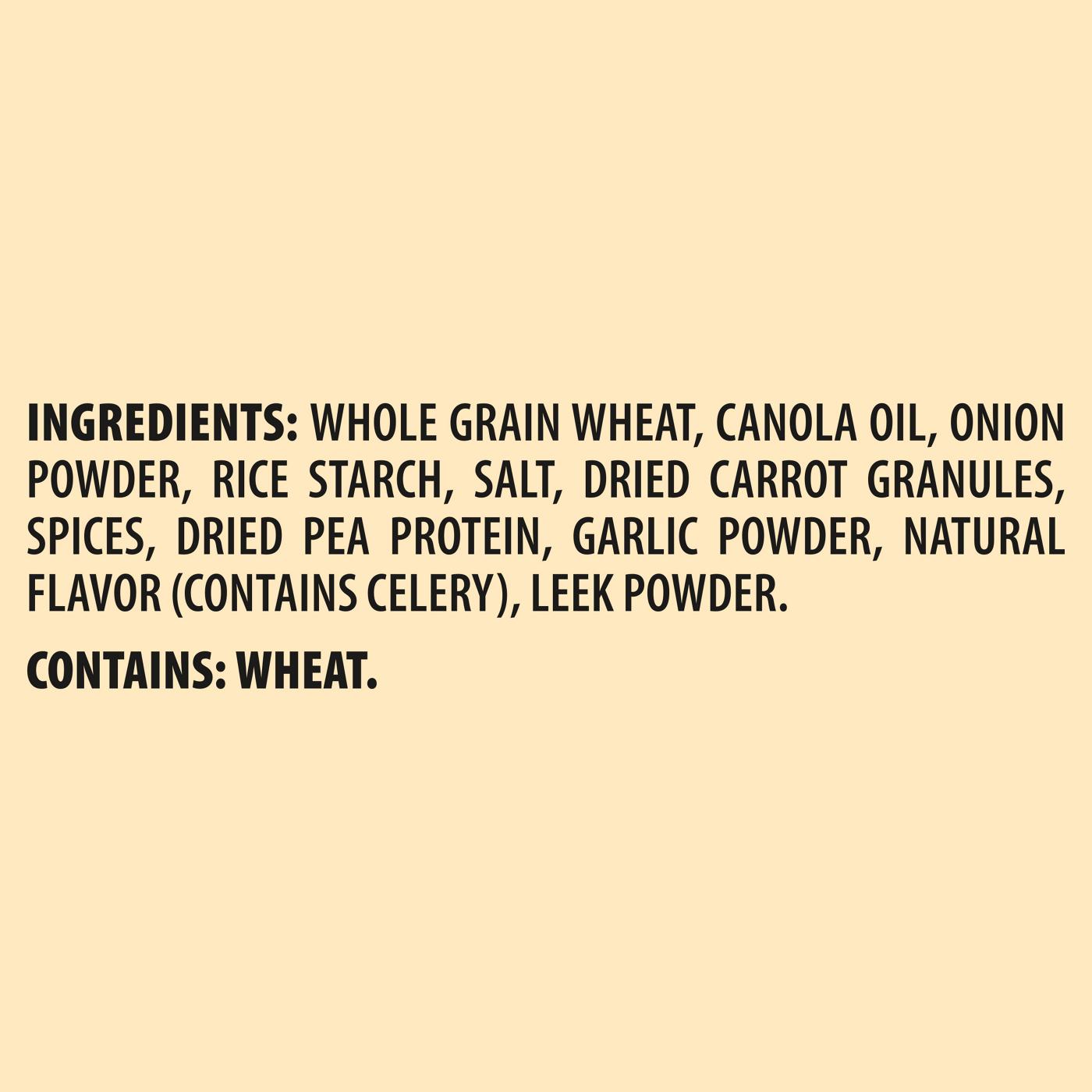 Triscuit Garden Herb Whole Grain Wheat Crackers; image 2 of 10