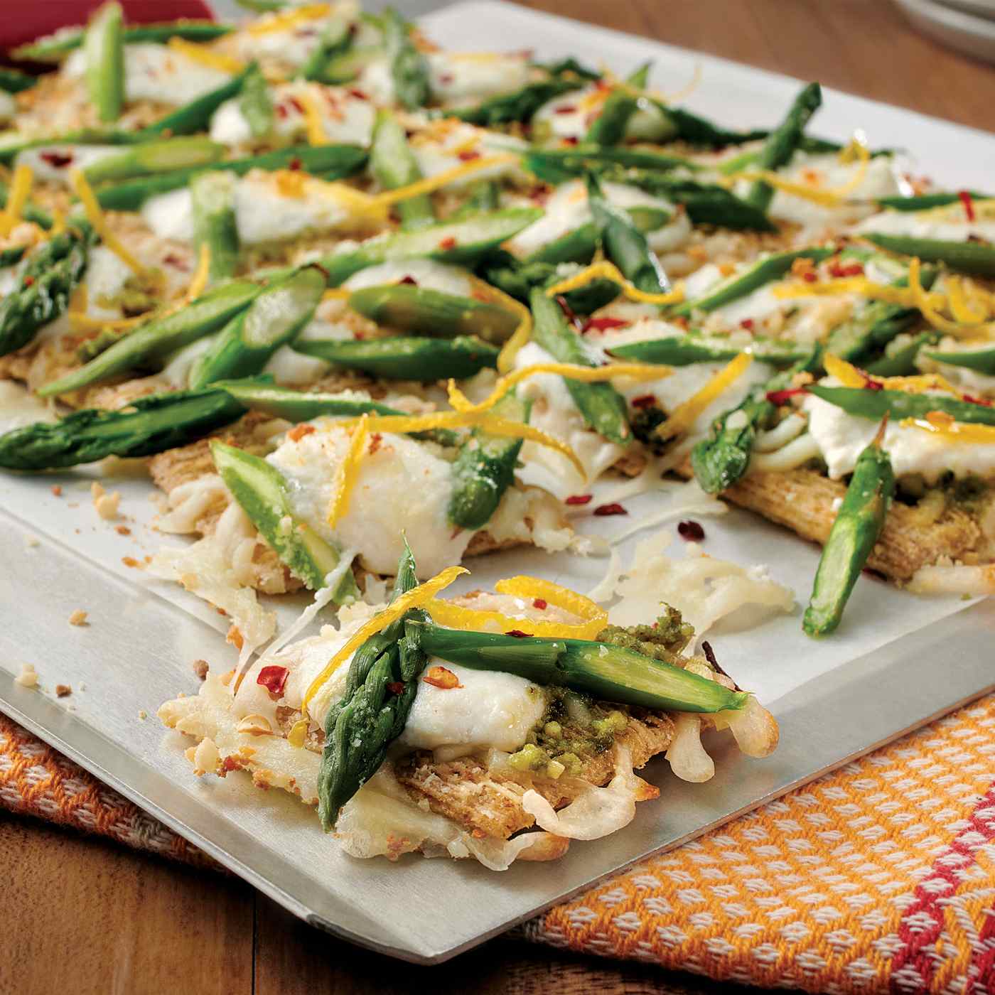 Triscuit Garden Herb Whole Grain Wheat Crackers; image 7 of 10