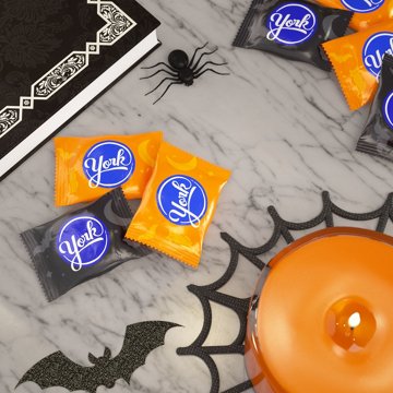 York Dark Chocolate Peppermint Patties Halloween Candy Bag