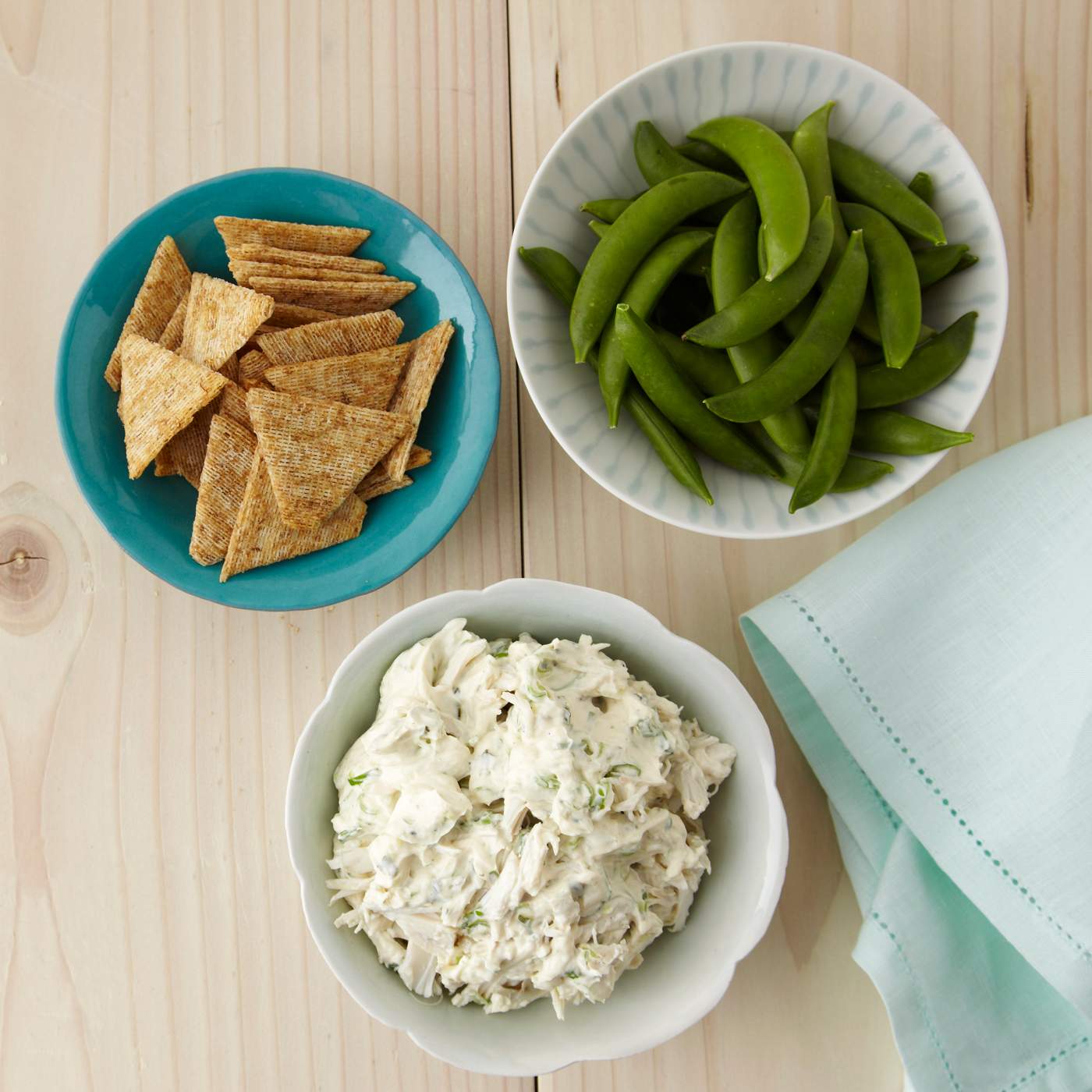 Triscuit Thin Crisps Parmesan Garlic Whole Grain Wheat Crackers; image 8 of 10