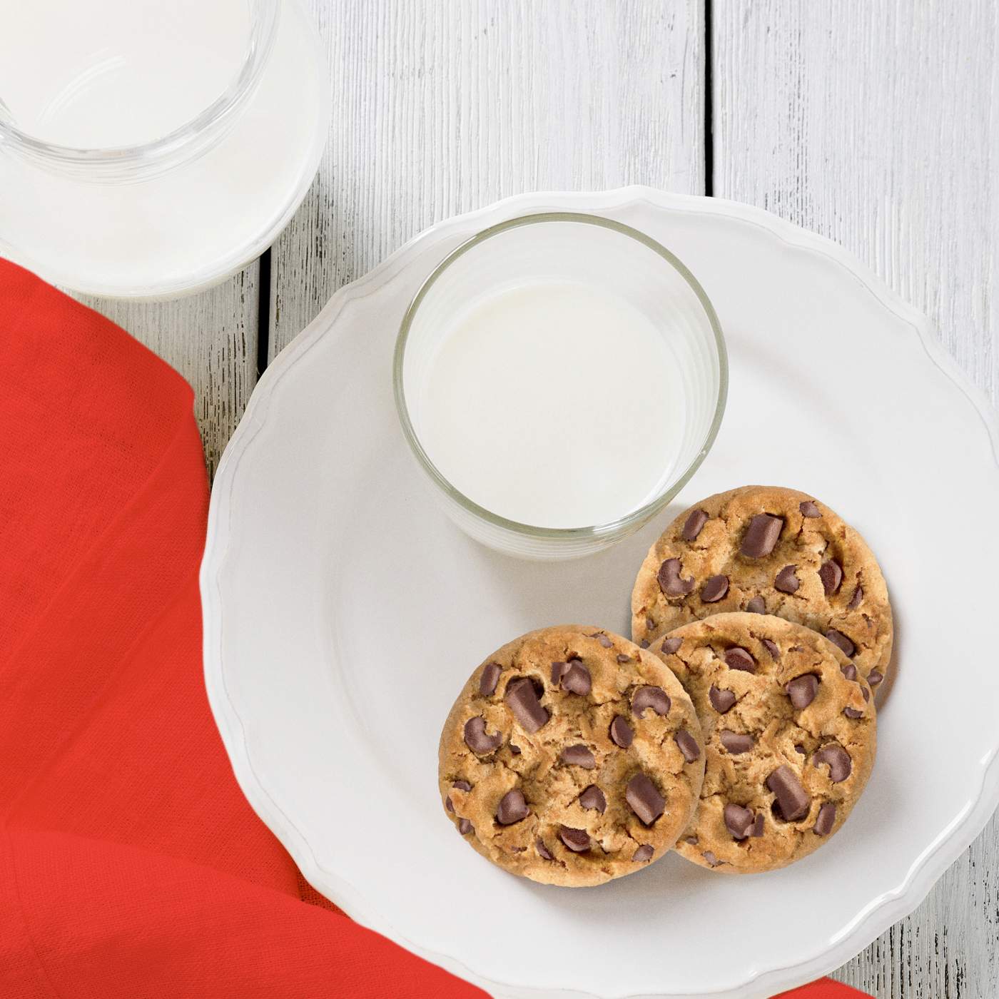 Chips Ahoy! Chunky Chocolate Chip Cookies; image 3 of 9