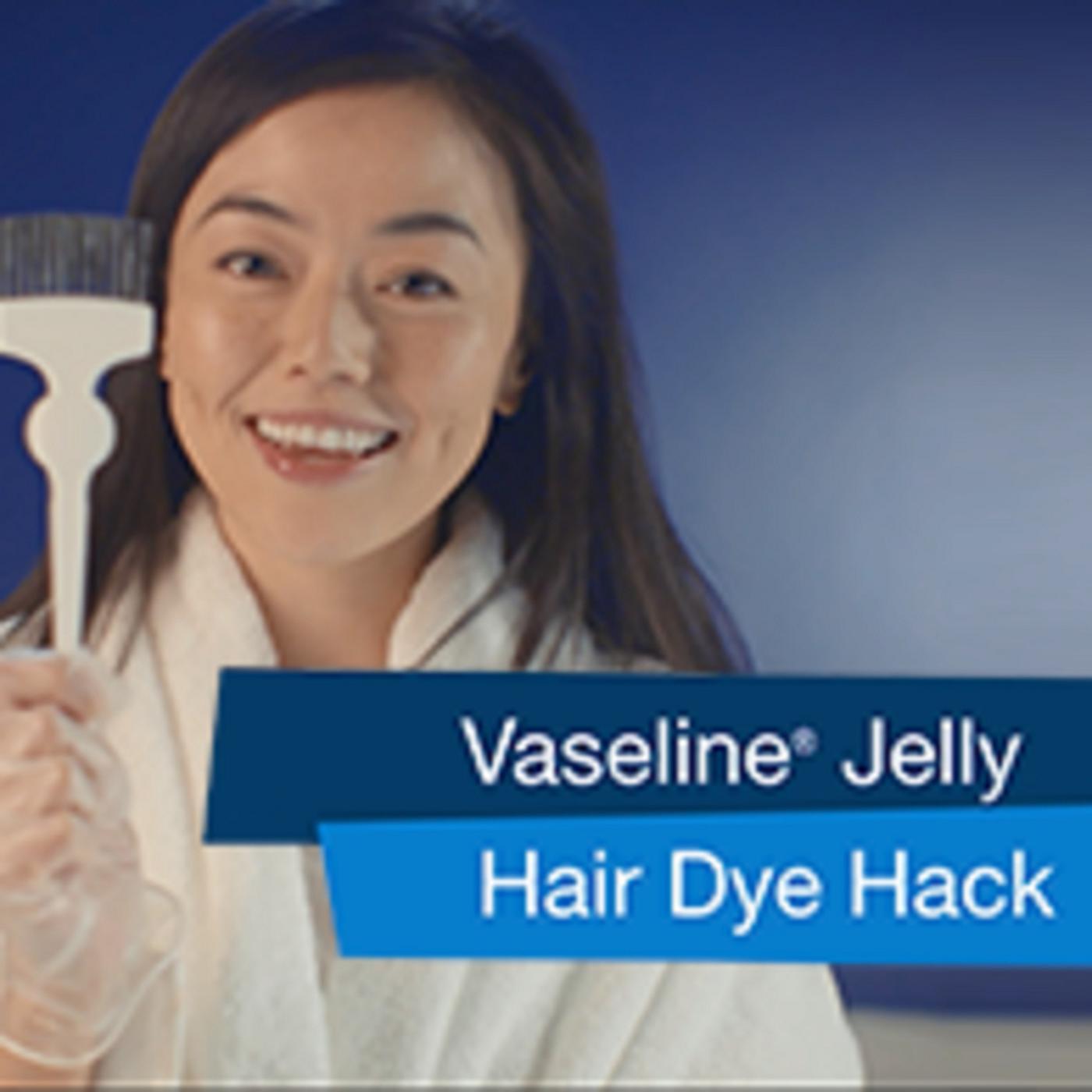 Vaseline Original Petroleum Jelly; image 2 of 5