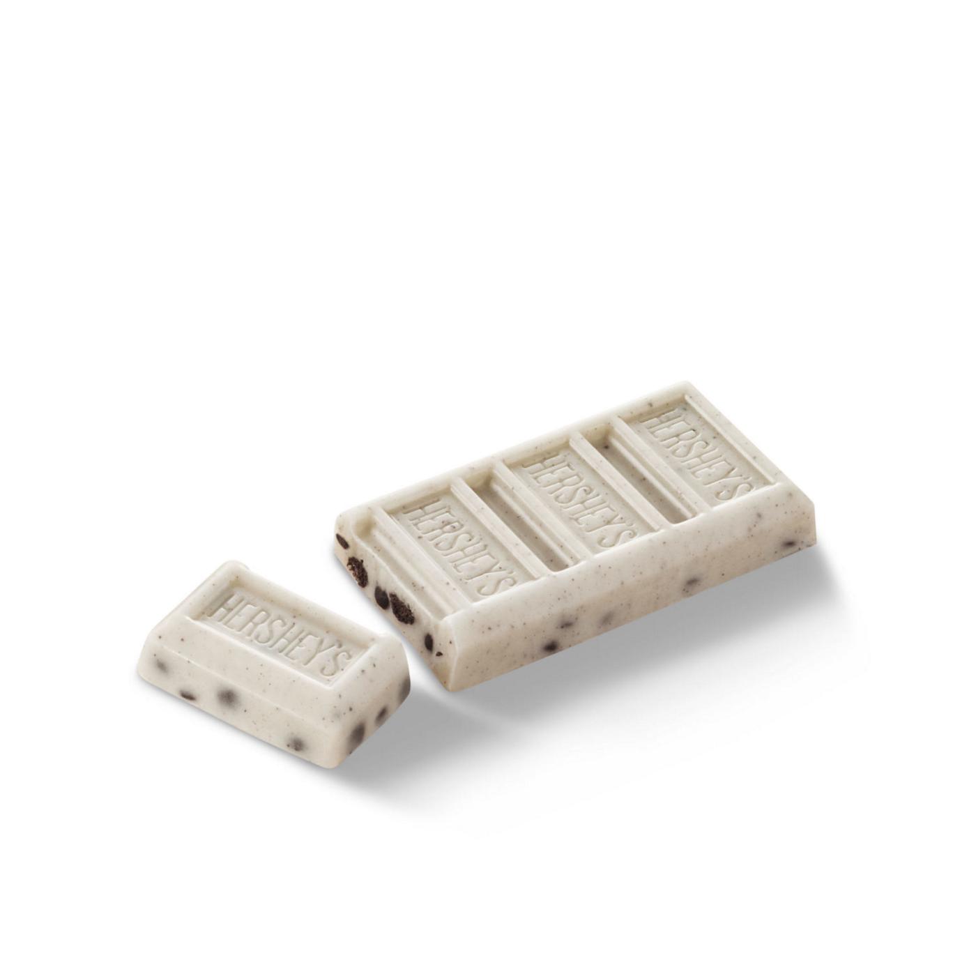 Hershey's Cookies 'n' Creme Snack Size Candy Bars; image 2 of 7