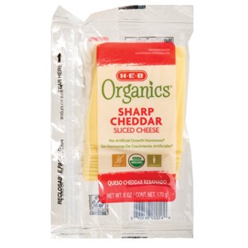 H-E-B Organics Sharp Cheddar Sliced Cheese