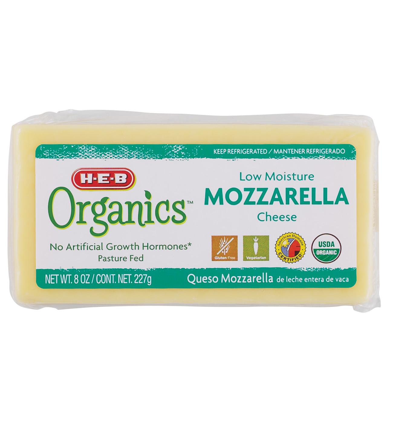 H-E-B Organics Low Moisture Mozzarella Cheese; image 1 of 2