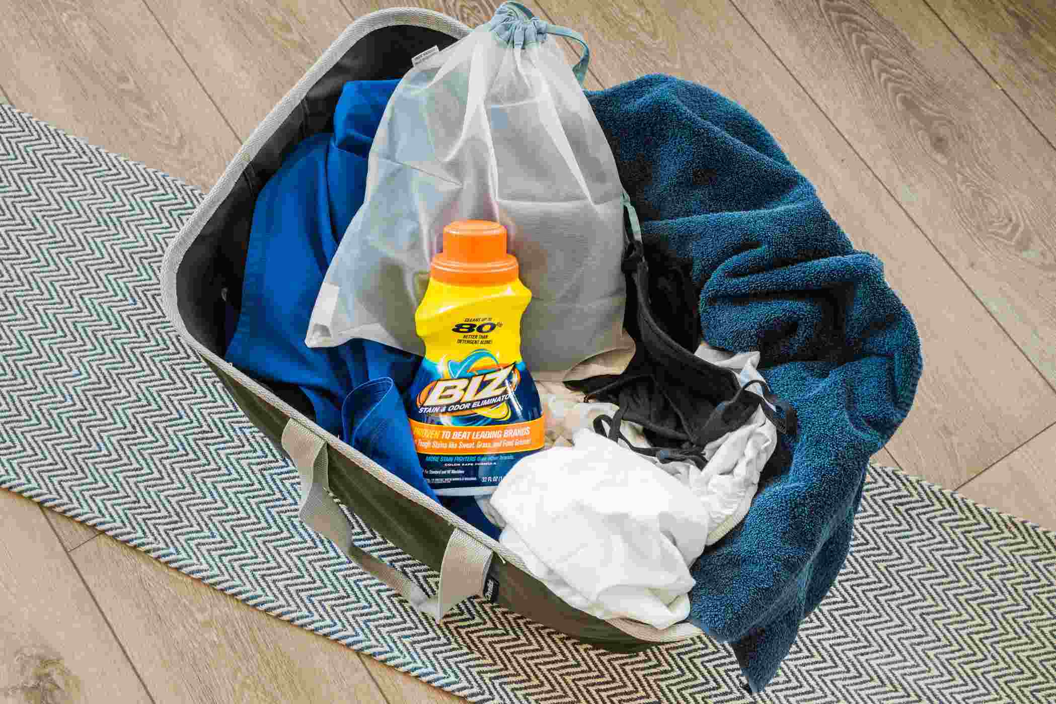 Biz Stain & Odor Eliminator; image 4 of 6