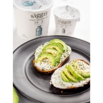Siggi's Nonfat Strained Icelandic Skyr Yogurt - Plain