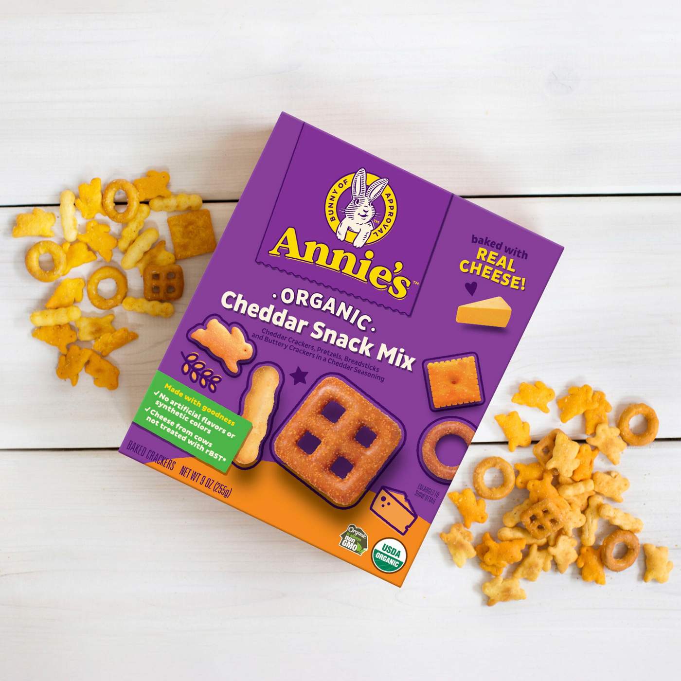 Annie's Cheddar Snack Mix; image 4 of 4