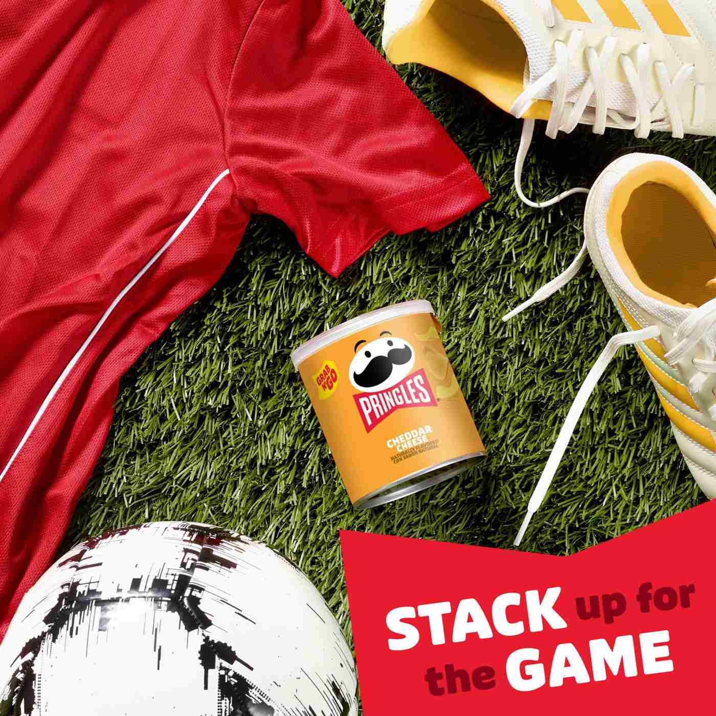 Pringles Cheddar Cheese Potato Crisps Chips; image 5 of 5