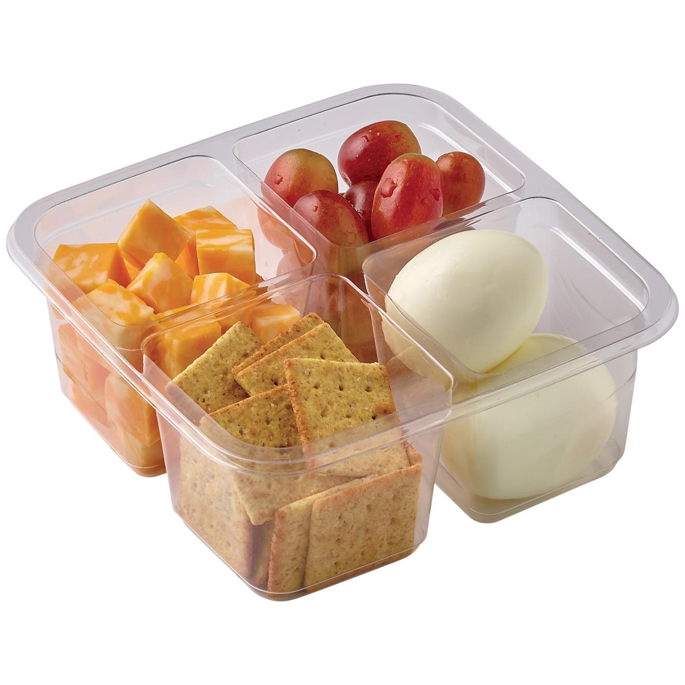 Meal Simple by H-E-B Snack Tray - Eggs, Cheese, Wheat Crisps & Grapes; image 1 of 2