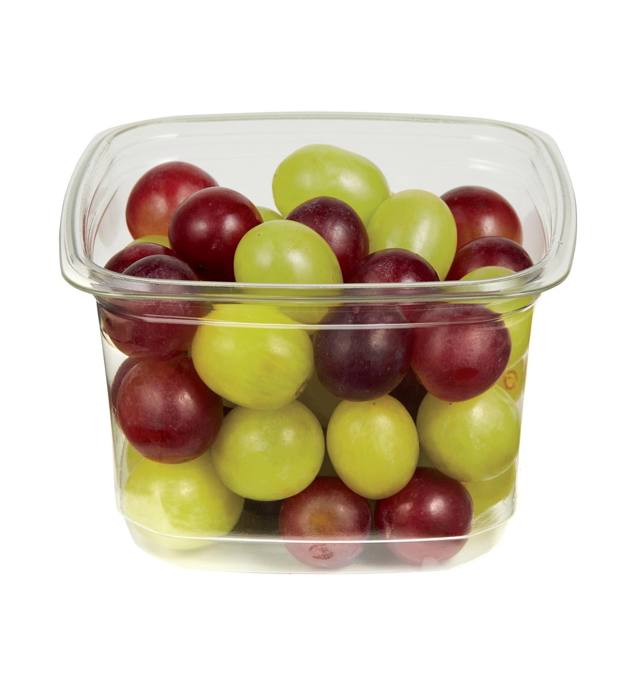 H-E-B Fresh Grapes - Small; image 2 of 2