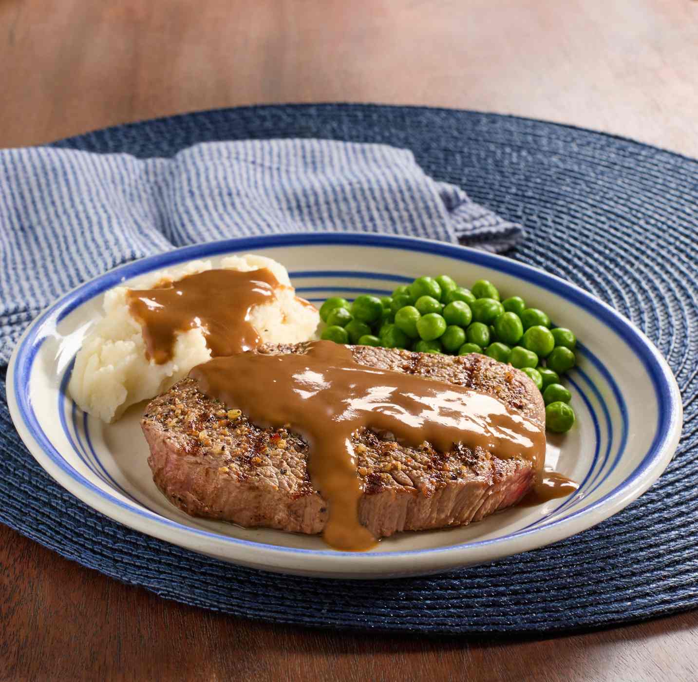 Pioneer Roasted Beef Gravy Mix; image 3 of 3