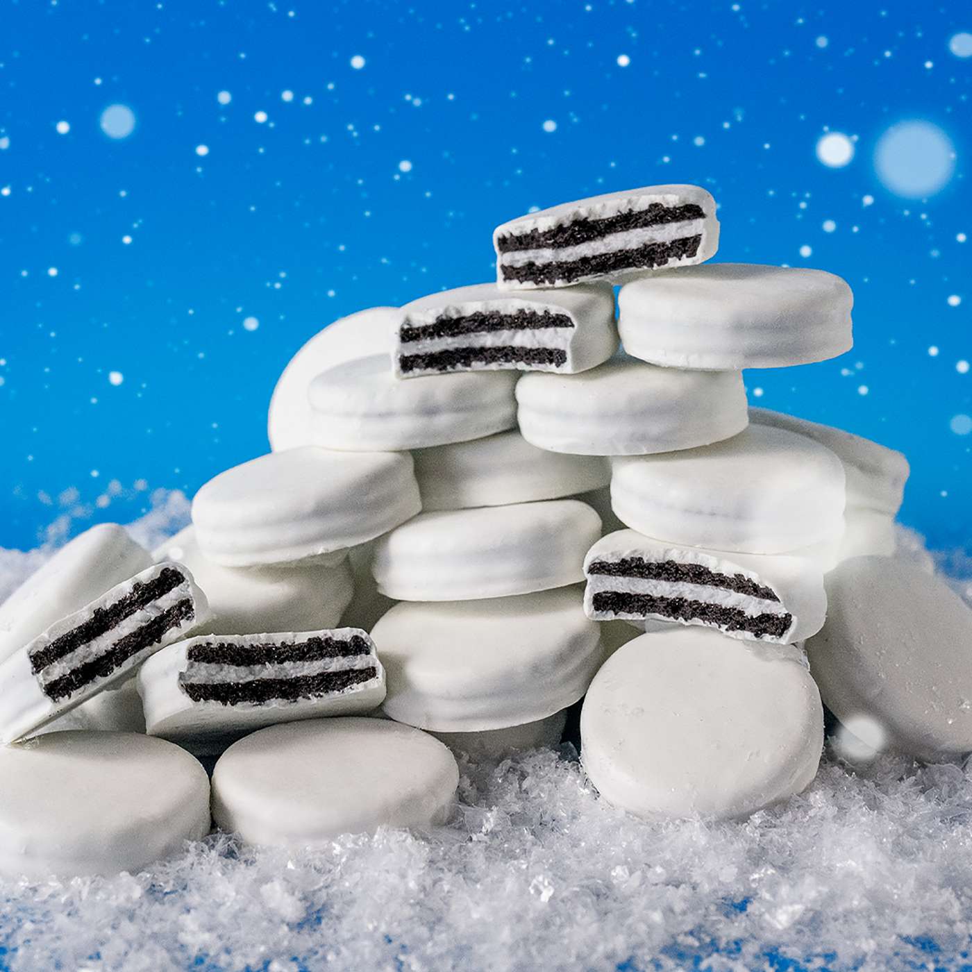 OREO White Fudge Covered Chocolate Sandwich Holiday Cookies; image 2 of 10