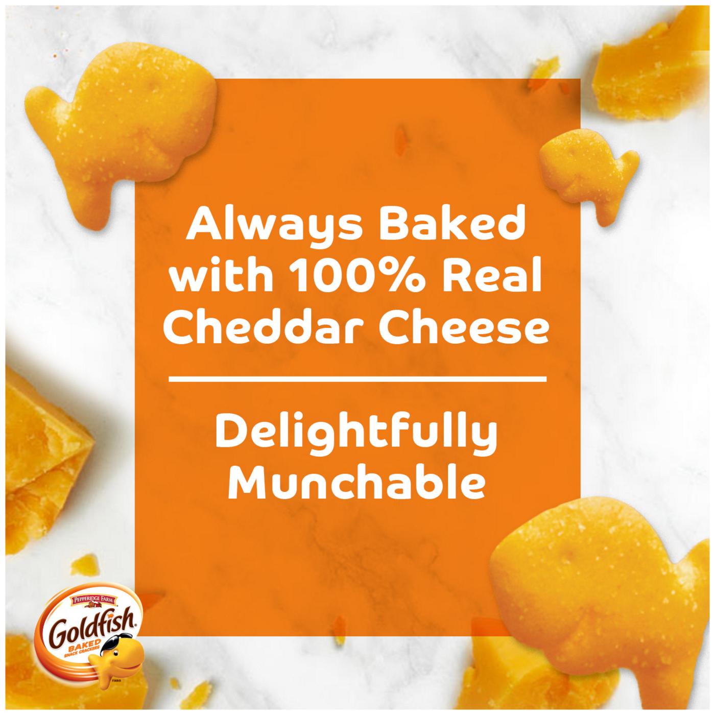 Goldfish Colors Cheddar; image 3 of 10