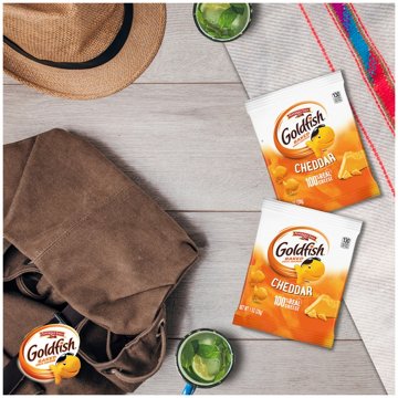 Goldfish Cheddar Cheese Crackers Lunch Packs, 9 ct