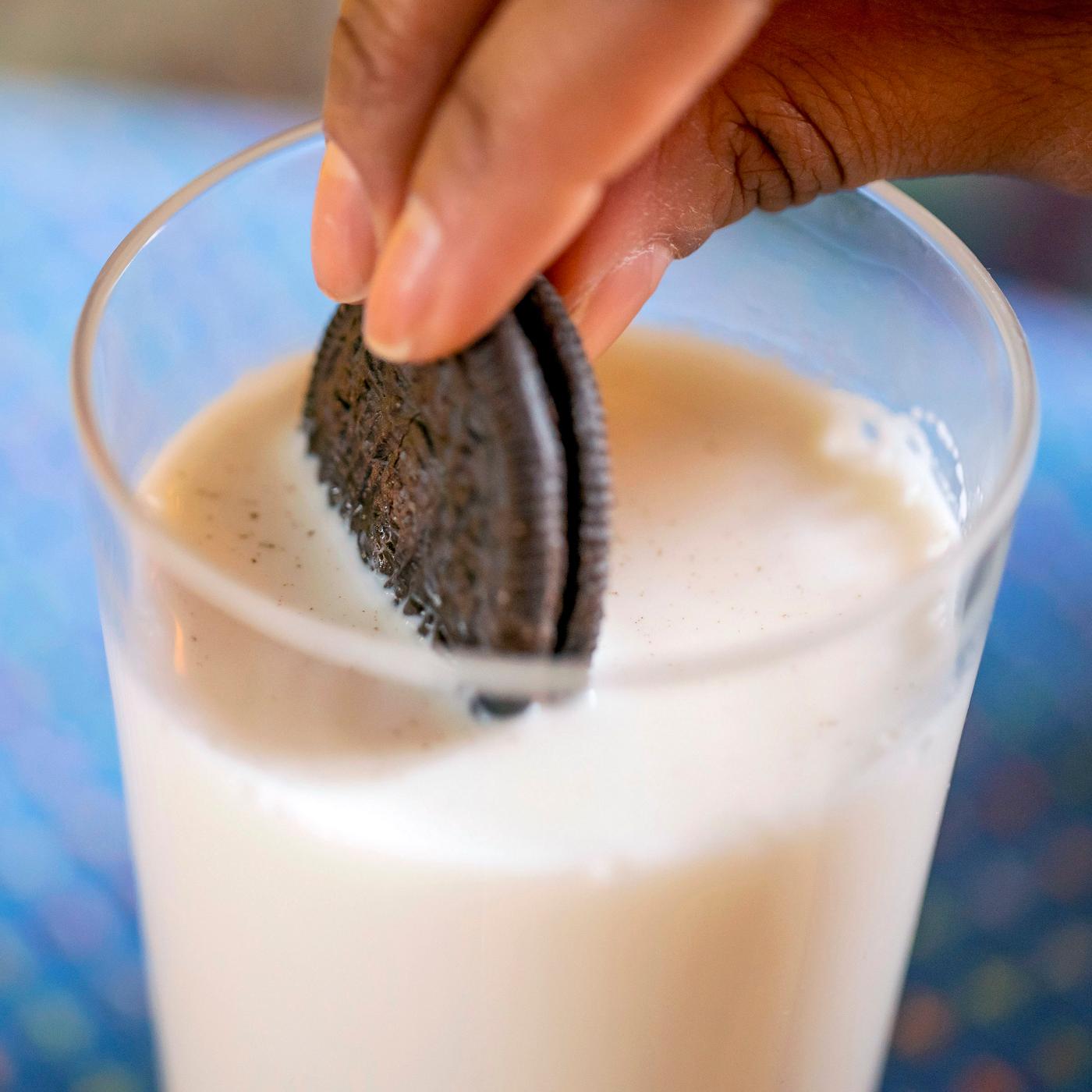 OREO Chocolate Sandwich Cookies Snack Packs; image 9 of 10