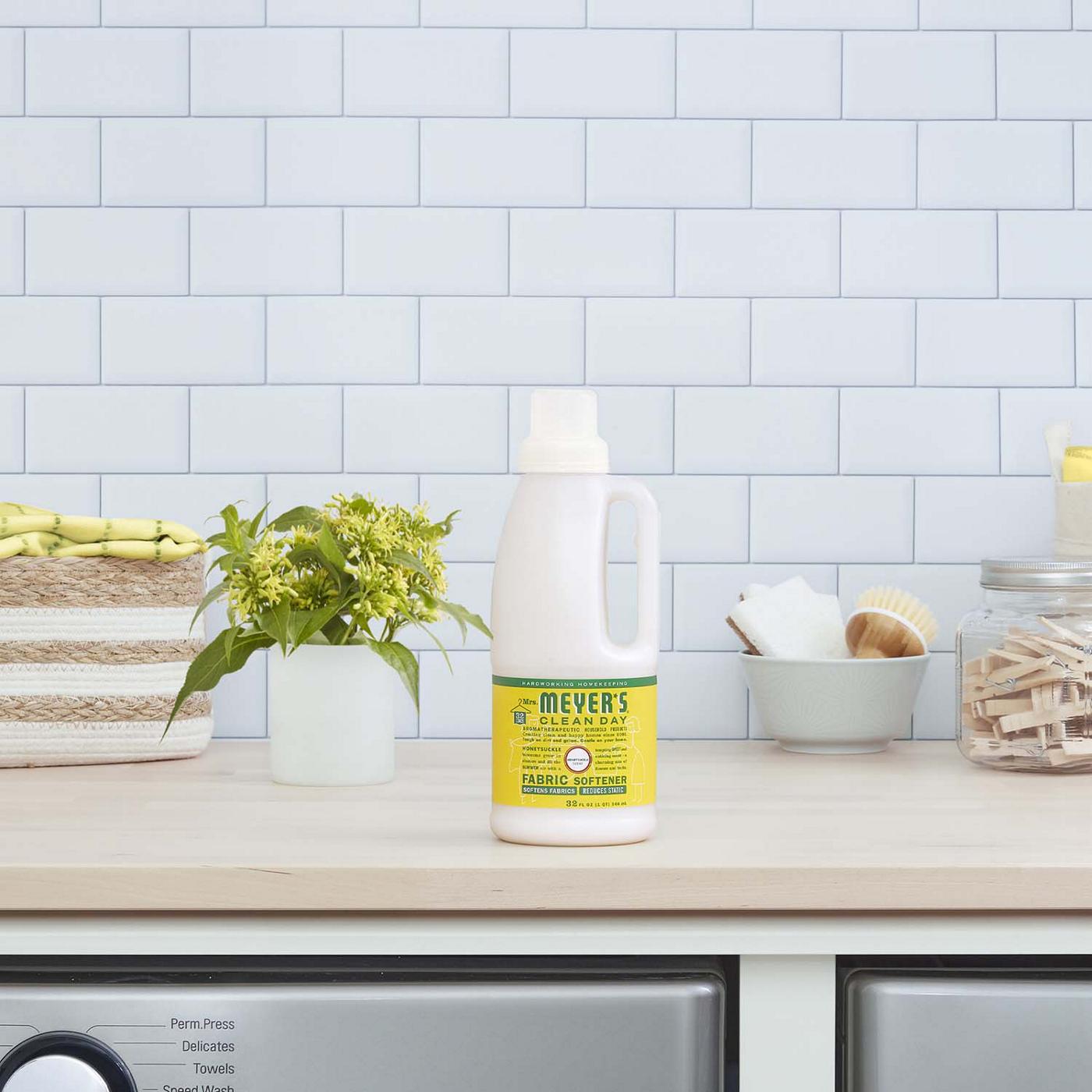 Mrs. Meyer's Clean Day Liquid Fabric Softener, 32 Loads Honeysuckle