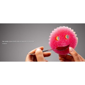 Scrub Daddy Scrub Mommy Dual-Sided Scrubber Sponge
