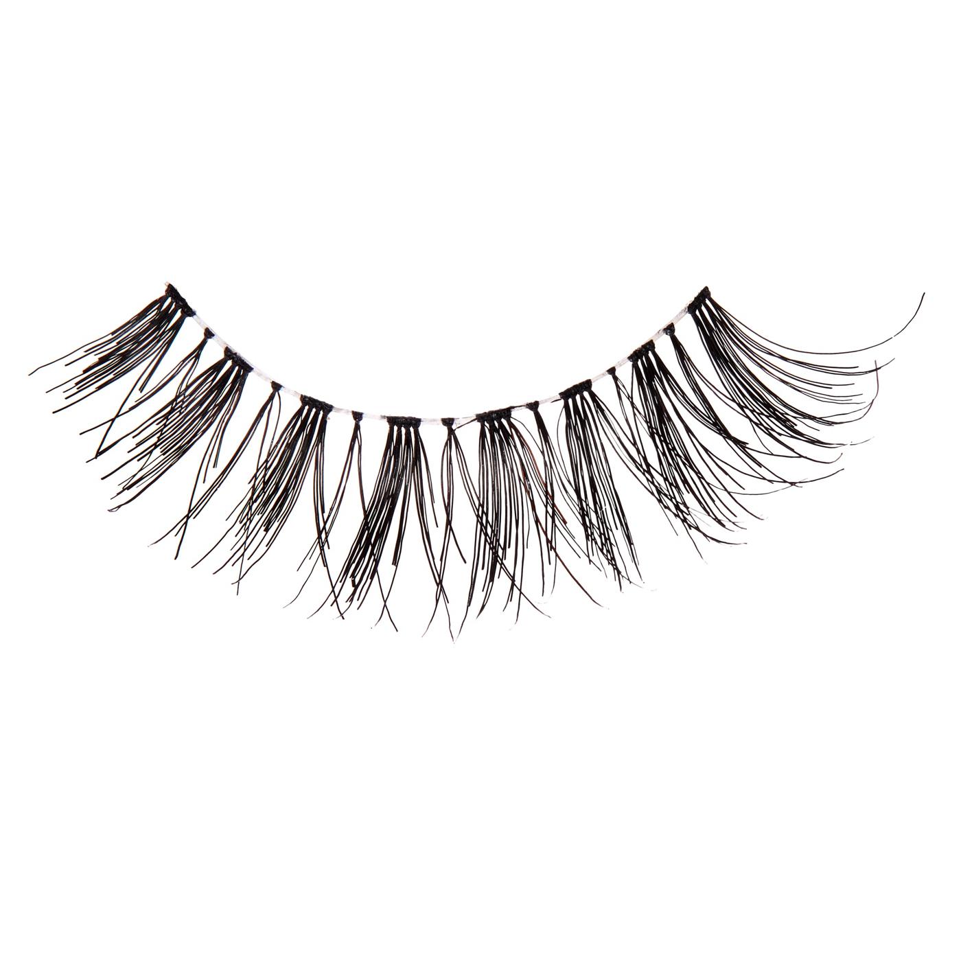 KISS So Wispy Lashes; image 3 of 6
