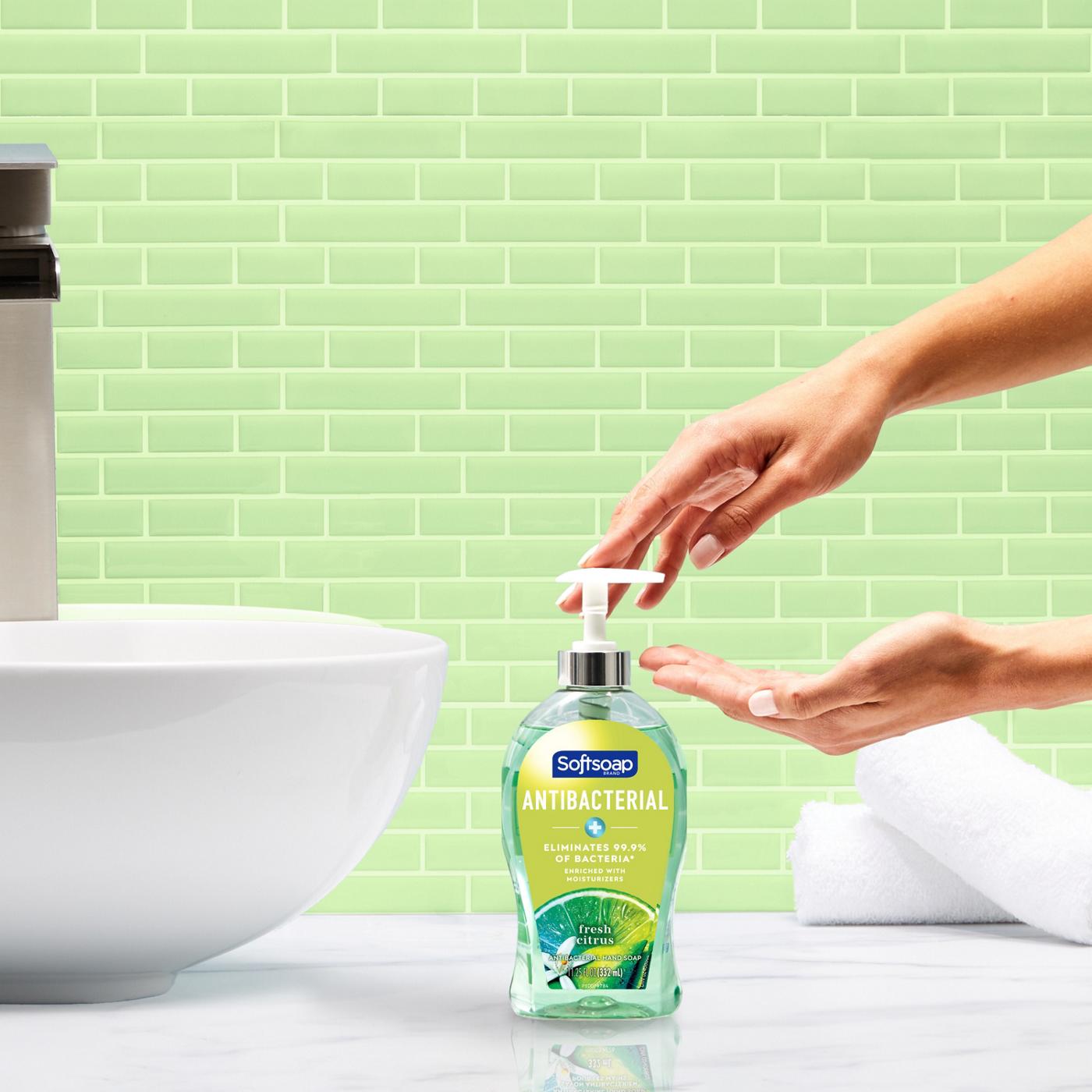 Softsoap Fresh Citrus Antibacterial Liquid Hand Soap; image 2 of 7