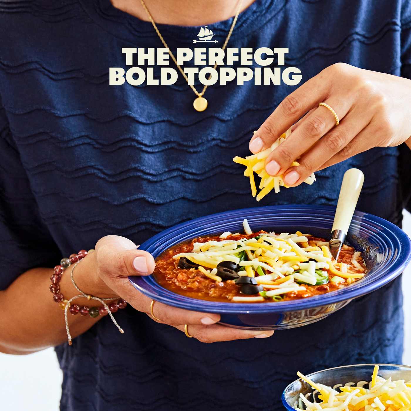 Tillamook Mexican 4 Cheese Shredded Cheese Blend, Thick Cut; image 3 of 4