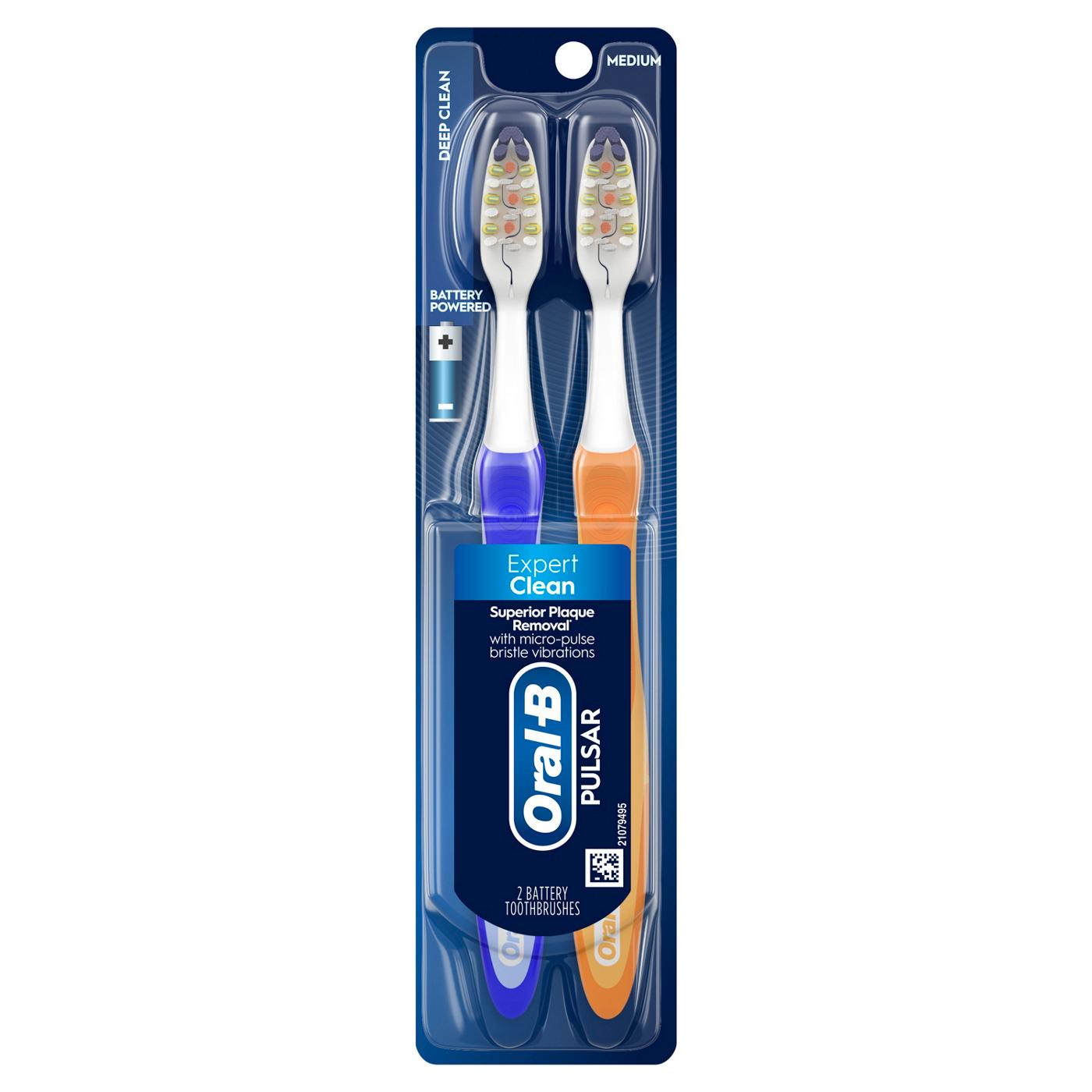 Oral-B Pulsar Expert Clean Battery Toothbrushes Medium; image 4 of 10