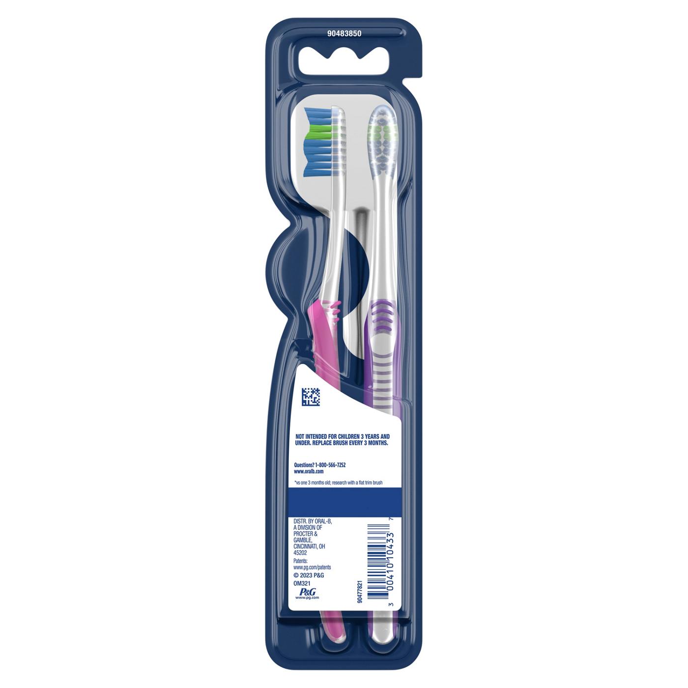Oral-B Indicator Max Medium Toothbrushes; image 4 of 7