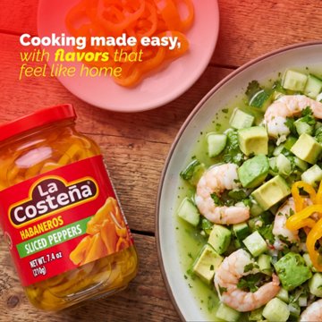 La Costena Sliced Pickled Habanero Peppers, 7.4 oz
