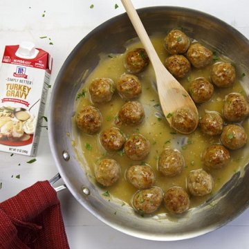 McCormick Turkey Gravy, 12 oz