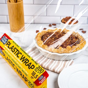 H-E-B Texas Tough Plastic Wrap, 200 sq ft