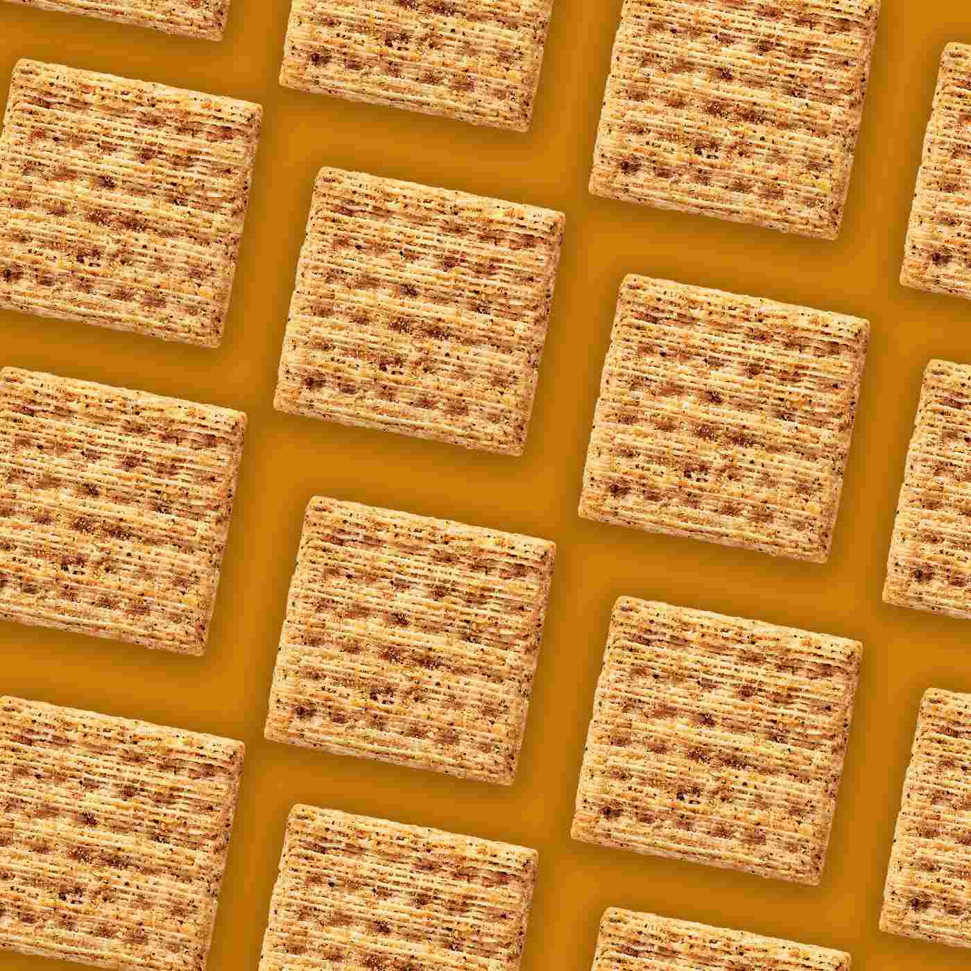 Triscuit Smoked Gouda Whole Grain Wheat Crackers; image 4 of 10