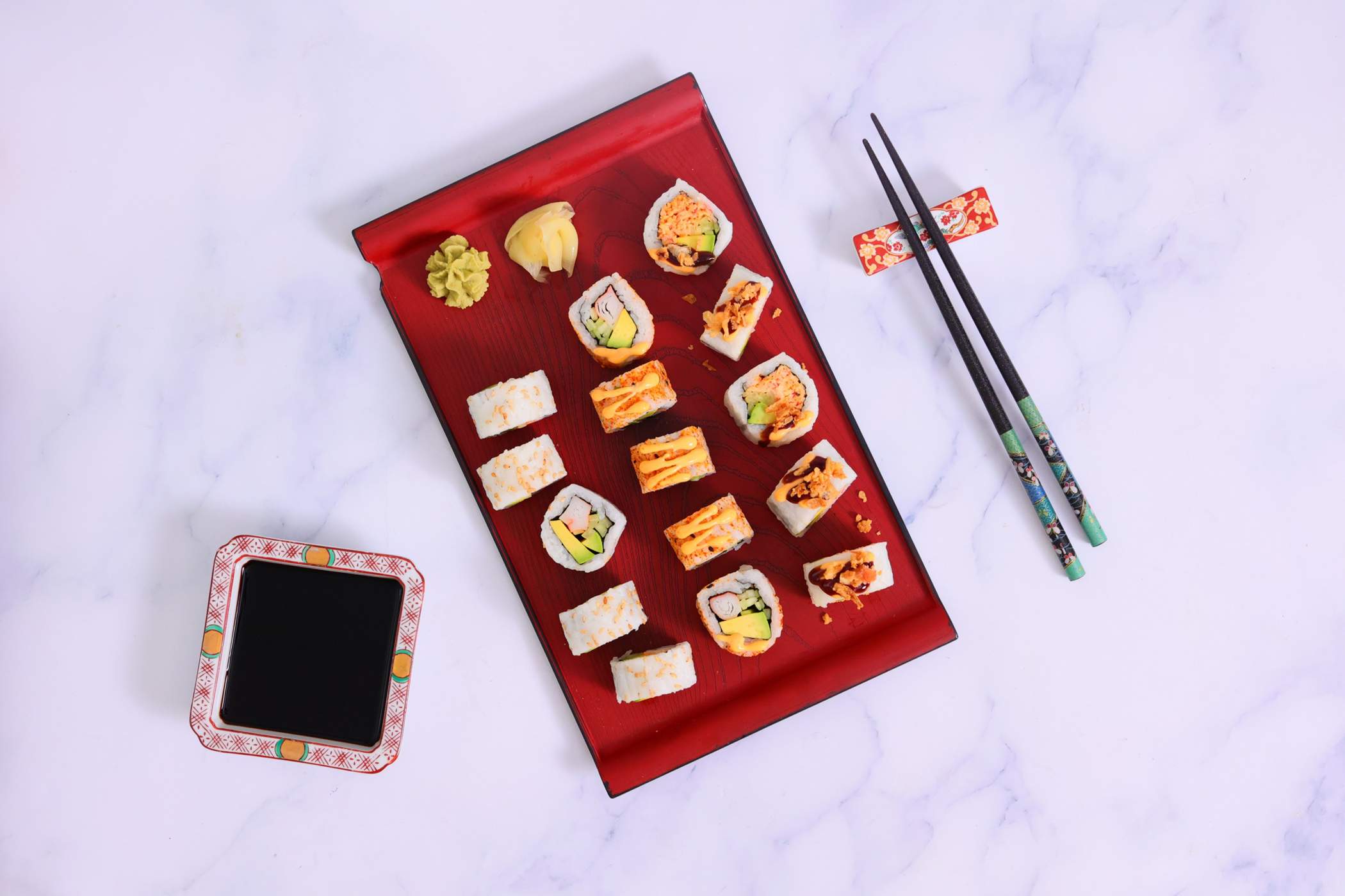 H-E-B Sushiya California Sushi Combo Pack; image 2 of 4