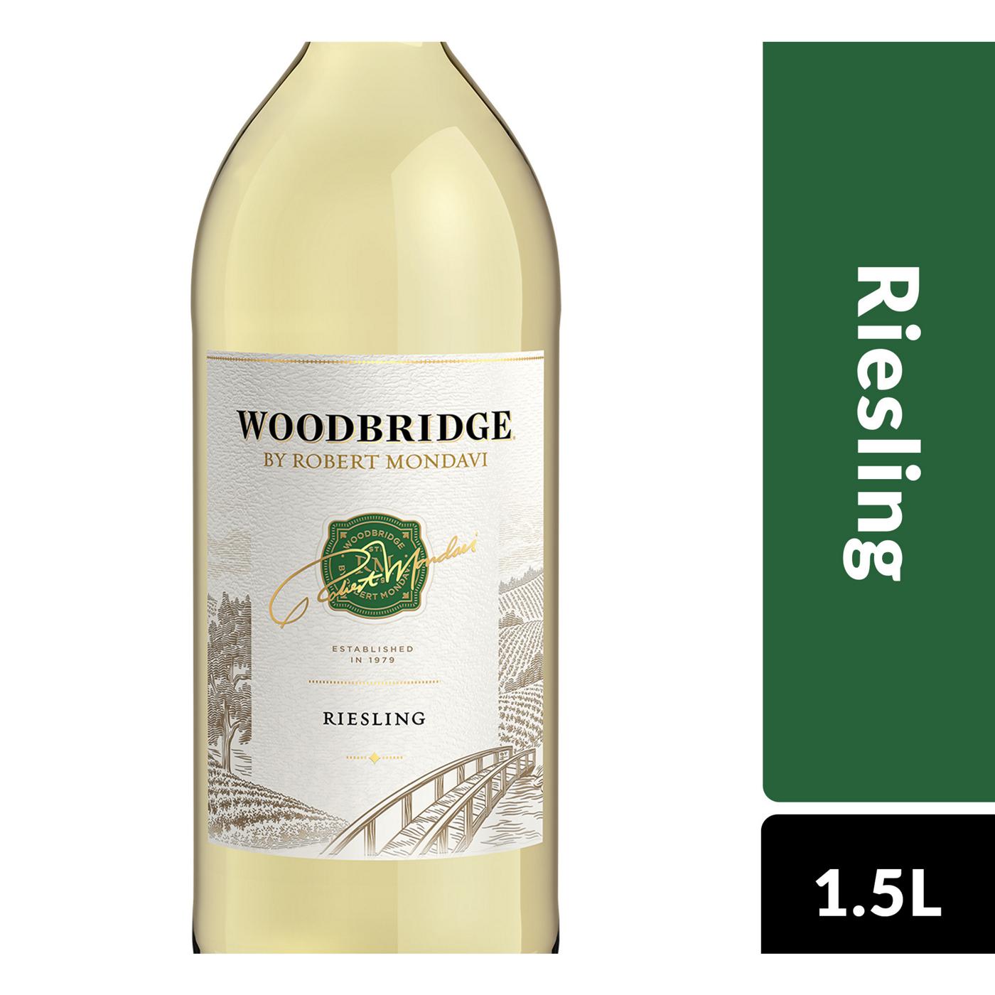 Woodbridge Riesling  Wine; image 2 of 7