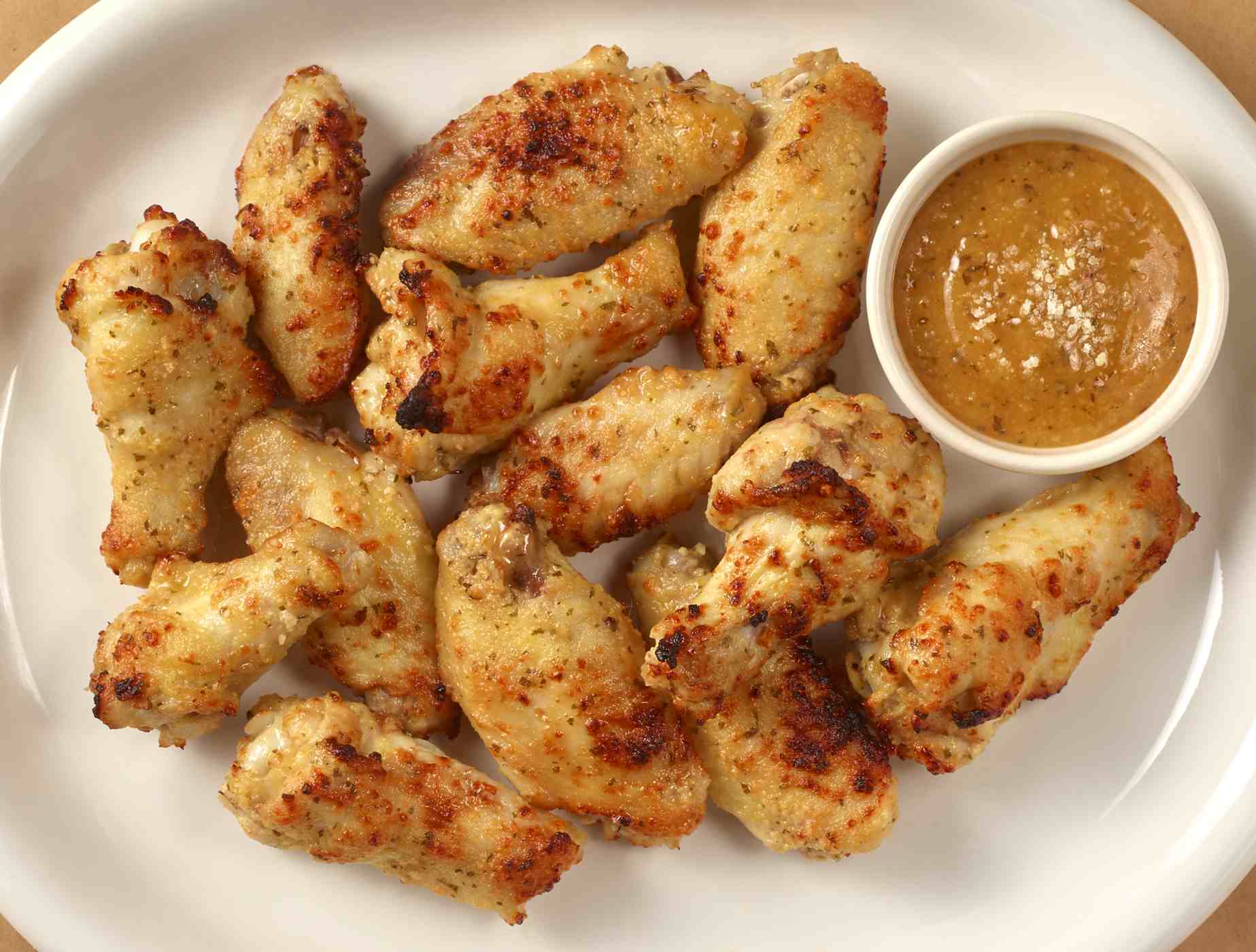 H-E-B Meat Market Marinated Chicken Wings - Garlic Parmesan; image 4 of 4