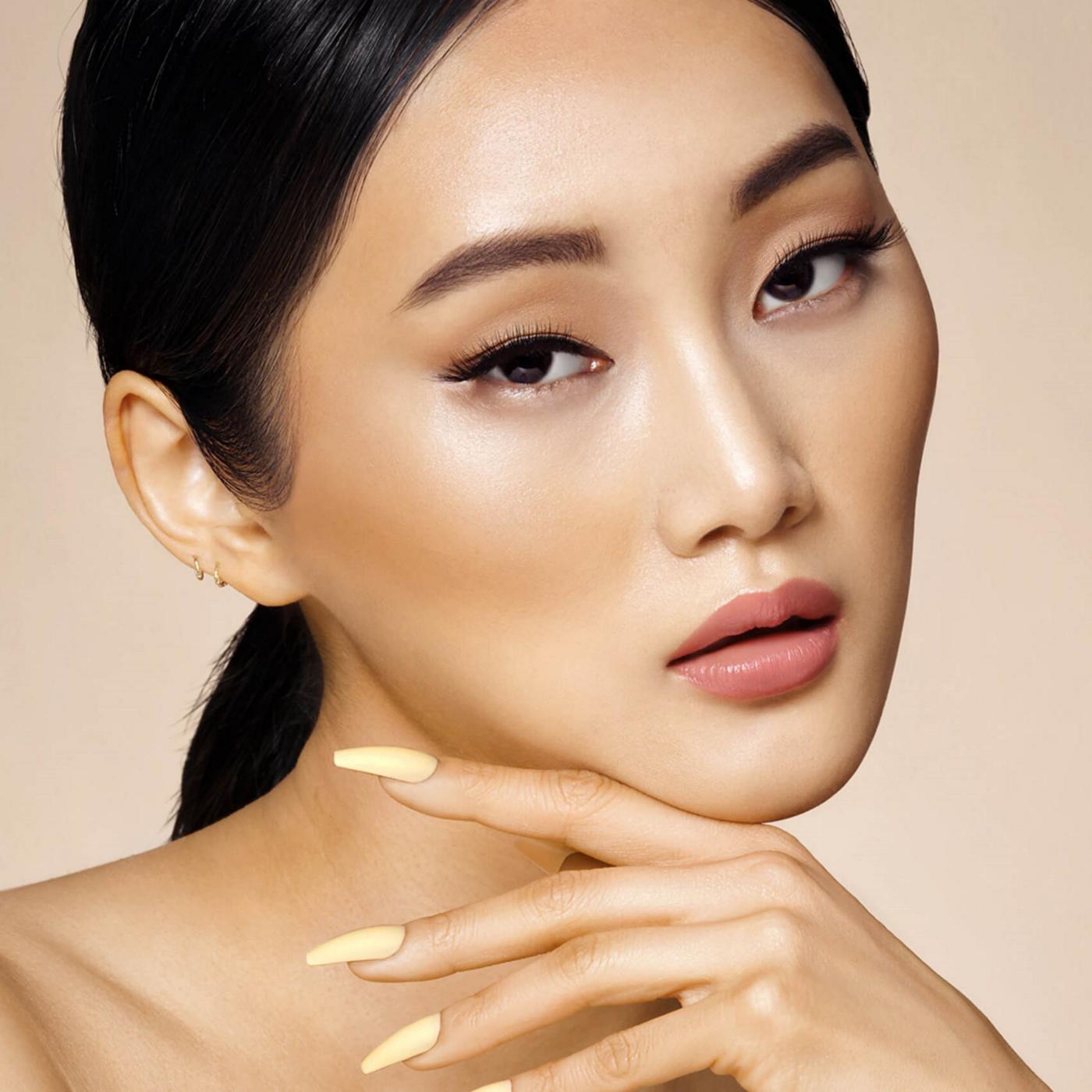 KISS So Wispy Lashes - Pompadour; image 7 of 7