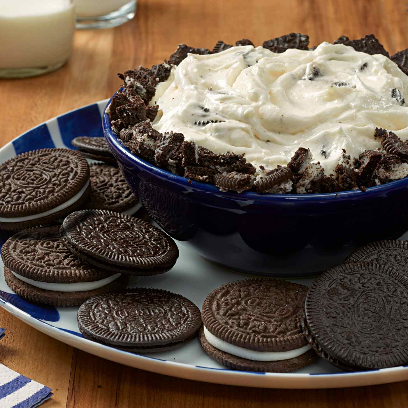 OREO Chocolate Sandwich Cookies Party Size; image 9 of 10