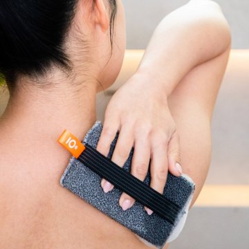 Cleanlogic Charcoal Infused Body Exfoliator