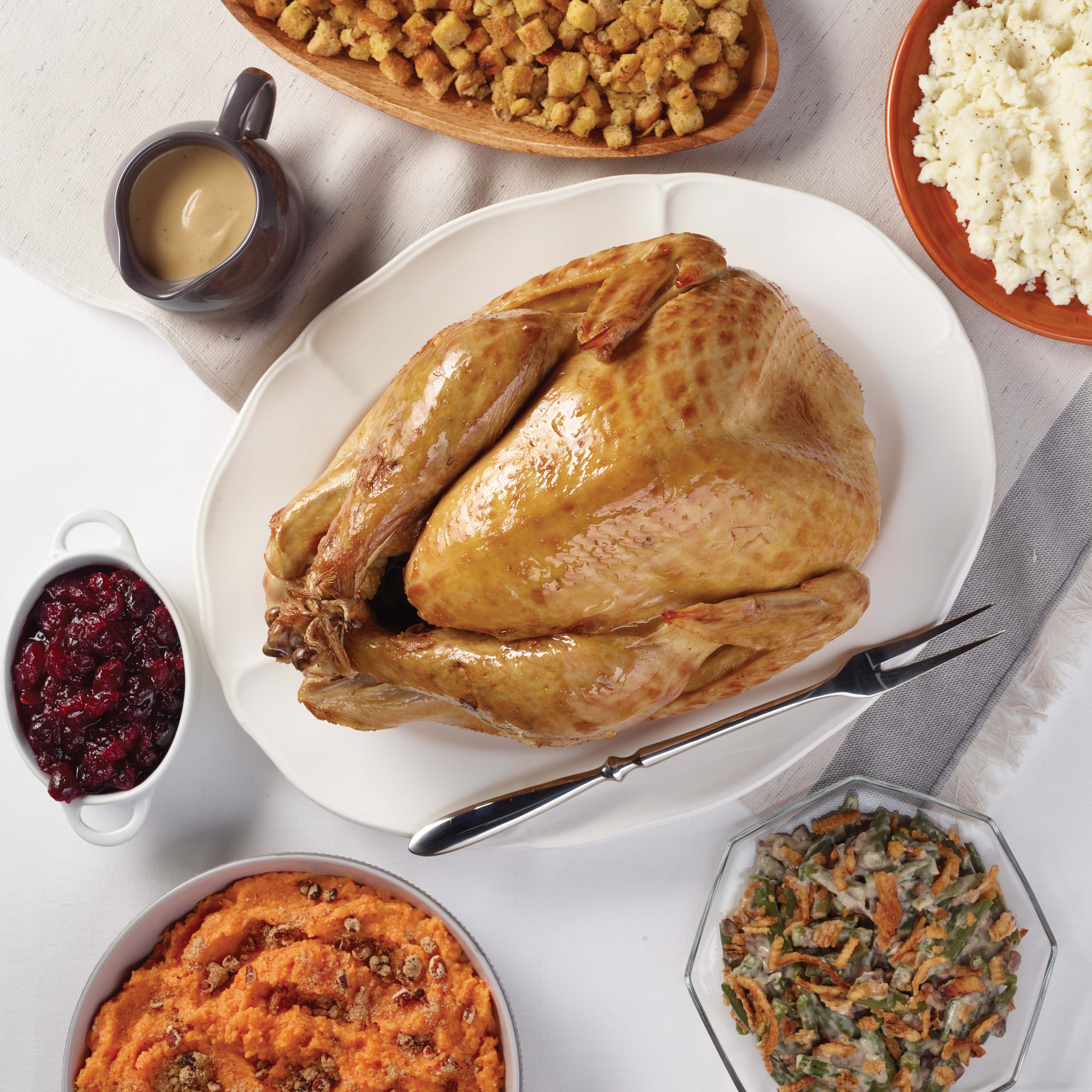 Meal Simple by HEB Fully Cooked Whole Natural Turkey & Sides Holiday
