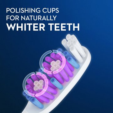 Oral-B Vivid Whiteing Soft Toothbrushes, 2 ct