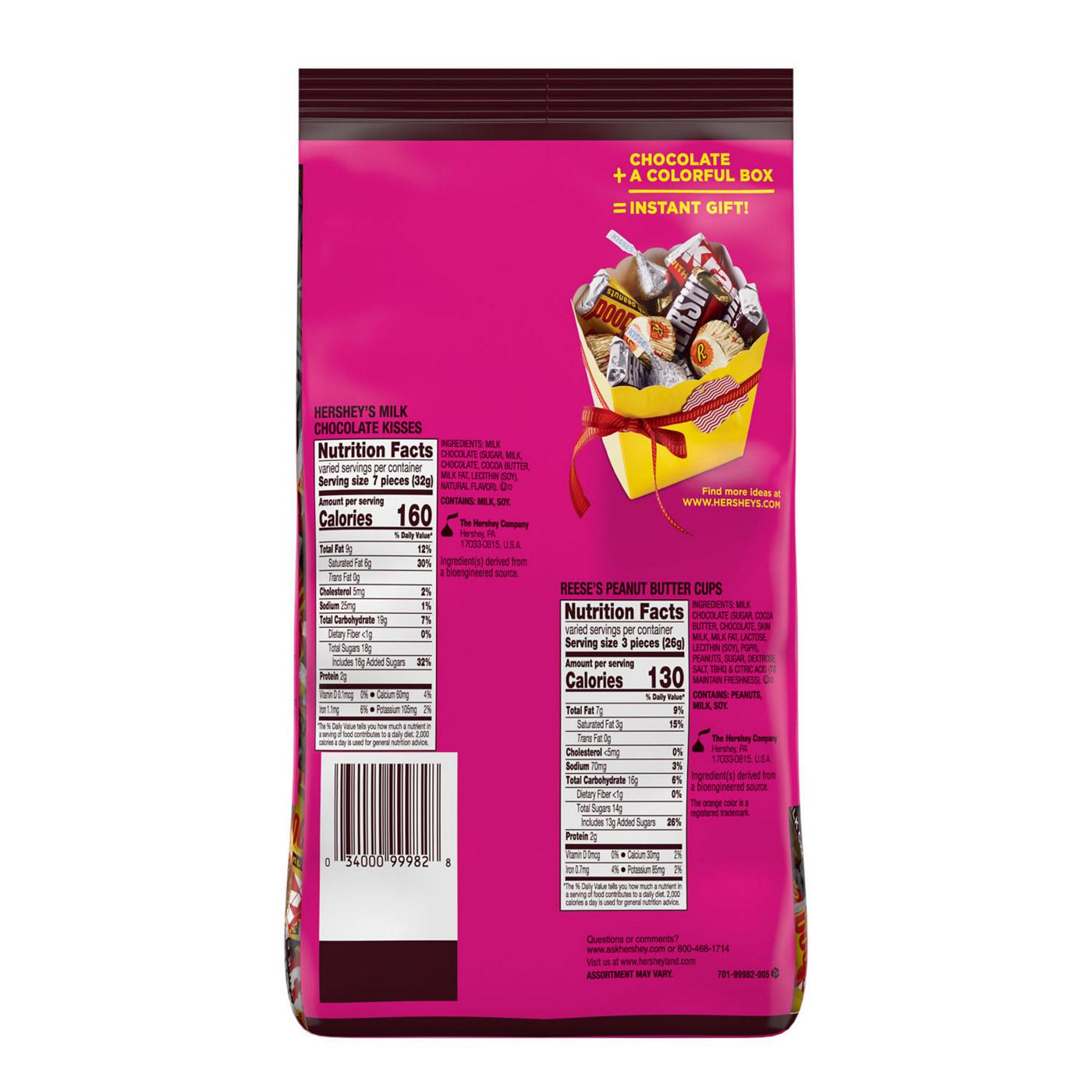 Hershey's Assorted Miniature Candy - Party Pack; image 4 of 8