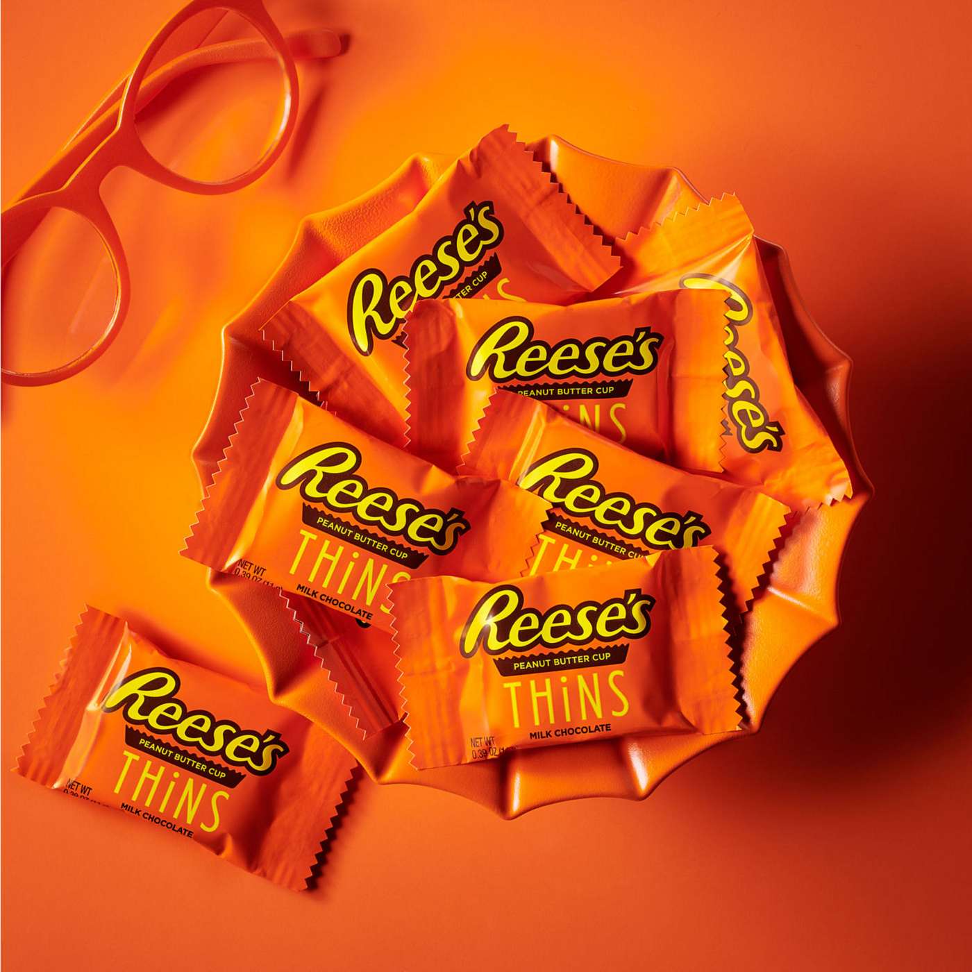 Reese's Thins Milk Chocolate Peanut Butter Cups Candy - Share Pack; image 4 of 7