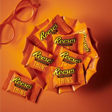 Reese's Thins Chocolate Peanut Butter Cups Candy - Share Pack