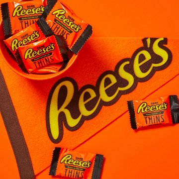 Reese's Thins Dark Chocolate Peanut Butter Cups Candy - Share Pack