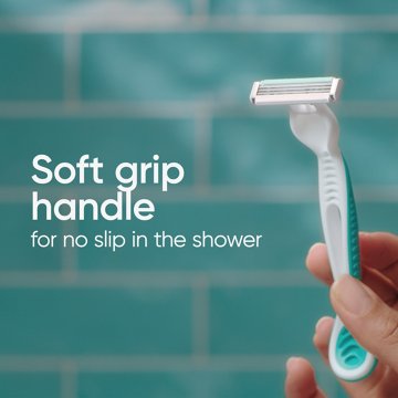 Venus Simply 3 Sensitive Disposable Razors