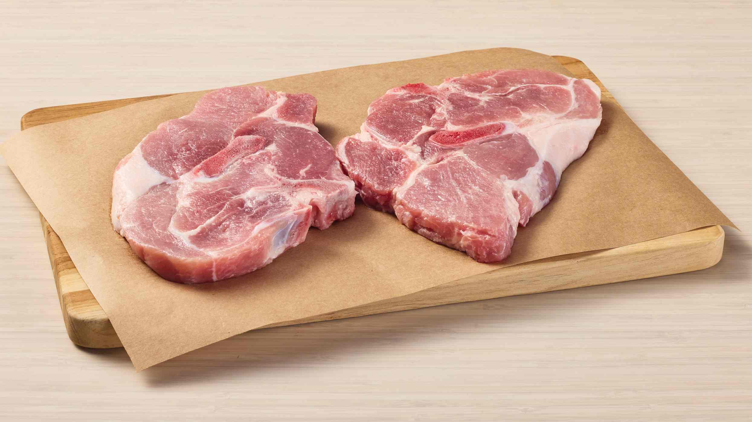 H-E-B Bone-in Sirloin Pork Chops, Extra Thick Cut - Texas-Size Pack; image 2 of 2