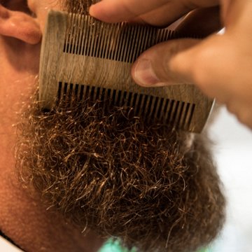 Cremo Beard Comb