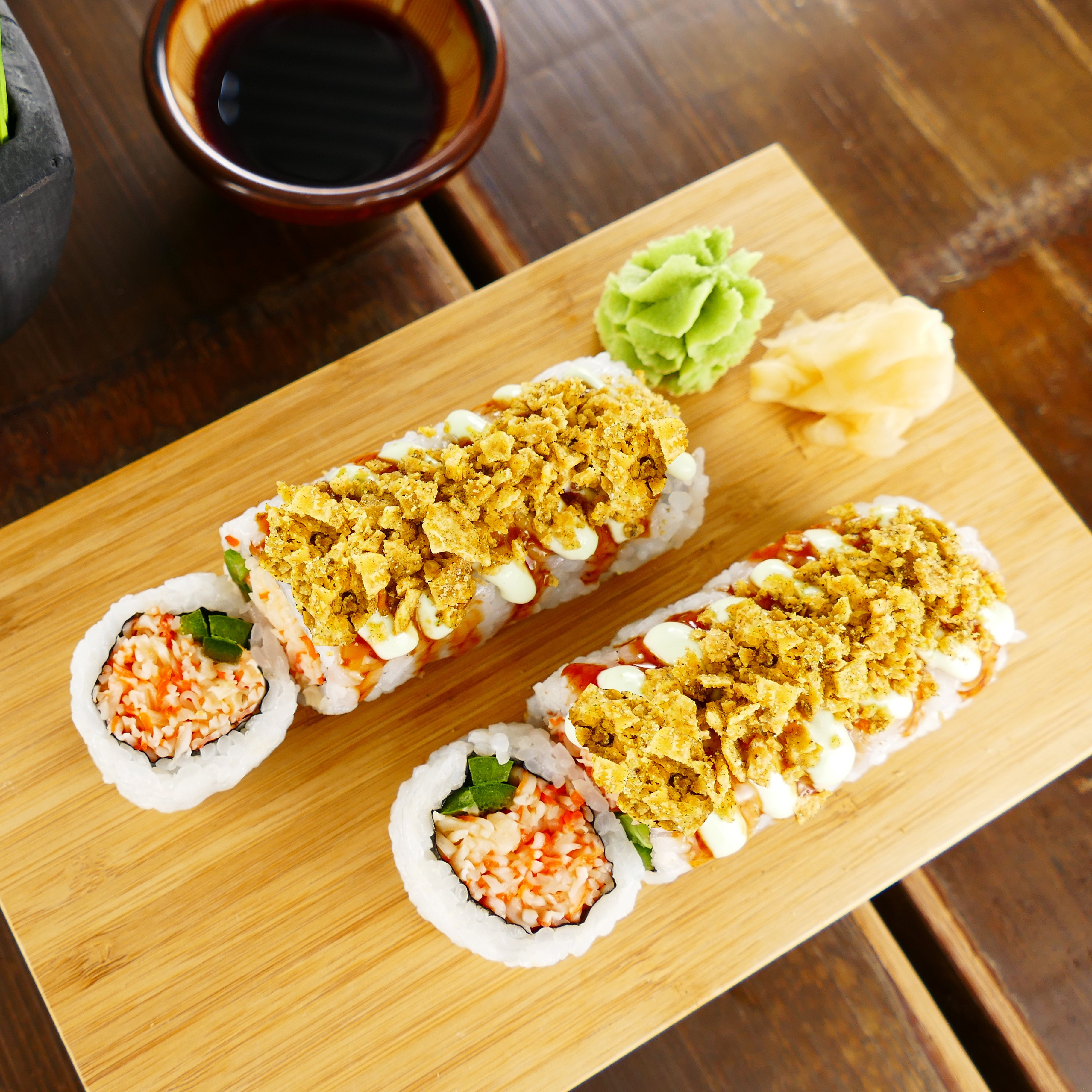 H-E-B Sushiya Crunchy Hatch Sushi Roll - Shop Sushi At H-E-B